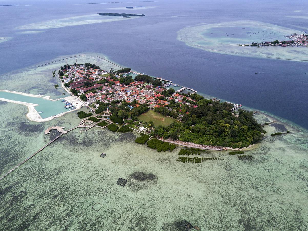 Dermaga Resort Pramuka Kepulauan Seribu Exterior photo